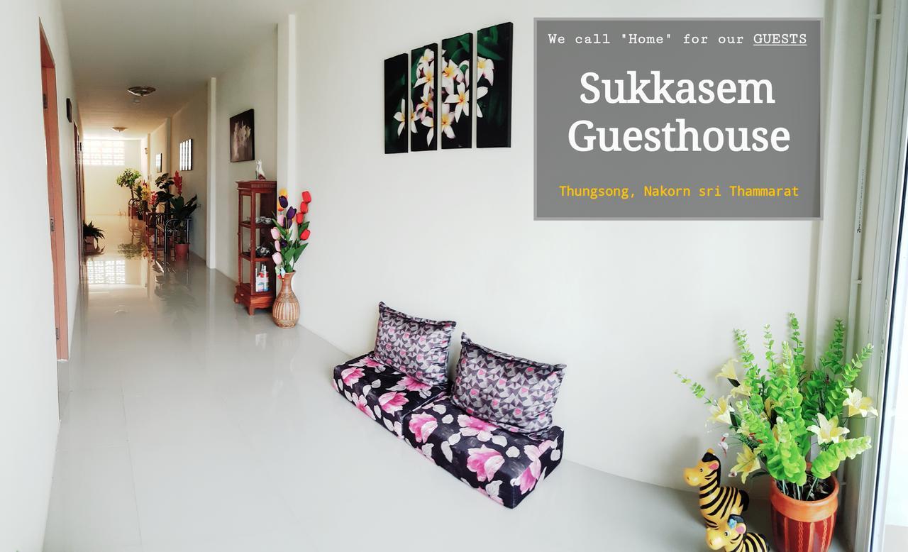 Sukkasem Guesthouse Thungsong Thung Song エクステリア 写真